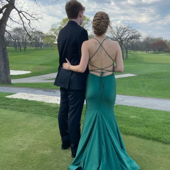 Sherri Hill Emerald Green Prom Dress - Picture 4 of 5